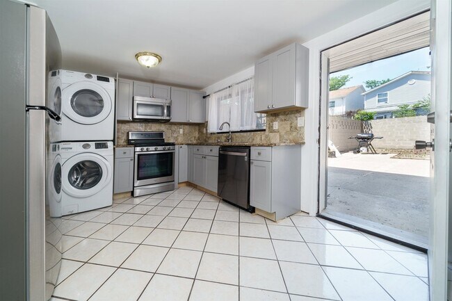 Foto del edificio - 433 Pacific Ave