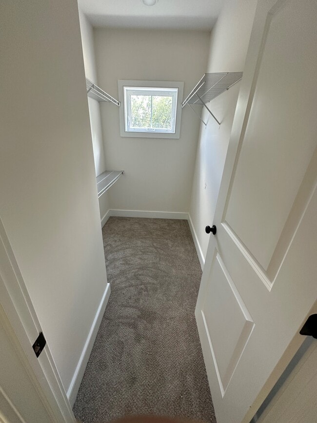 2370 Curry Rd, Schenectady, NY 12303 Apartments in Schenectady, NY