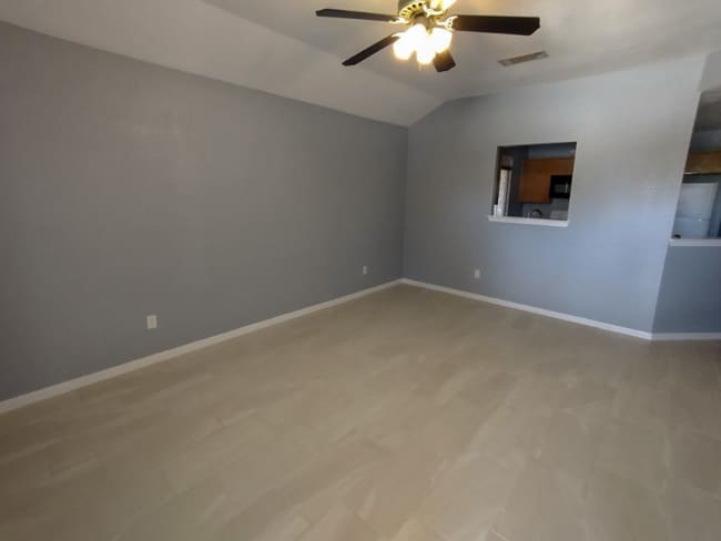 Building Photo - 2710 Seabiscuit Dr