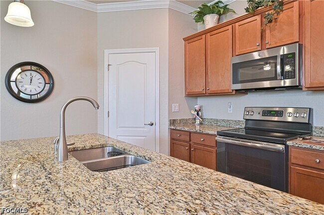 Foto del edificio - 3153 Walnut Grove Ln