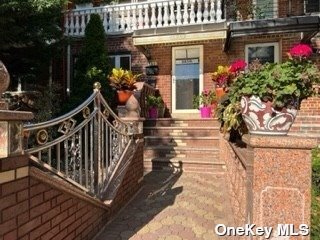 Primary Photo - 1459 E 87th St