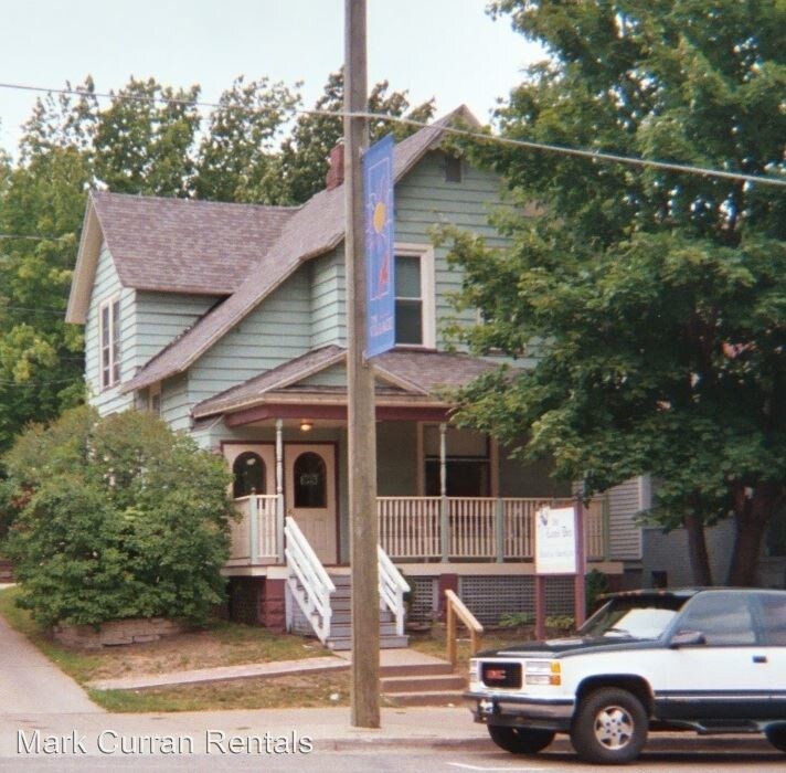 813 N 3rd St, Marquette, MI 49855 Condo for Rent in Marquette, MI