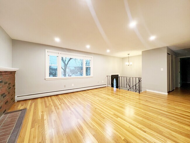 Foto del edificio - 14 Lamoine St
