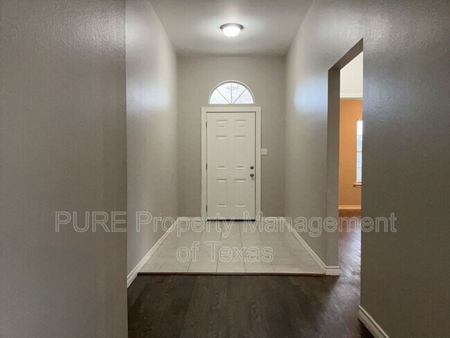 Building Photo - 1309 Laurel Glen Blvd