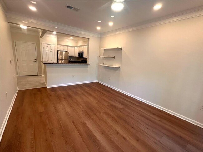 Foto del edificio - 1110 Westchester Ridge NE