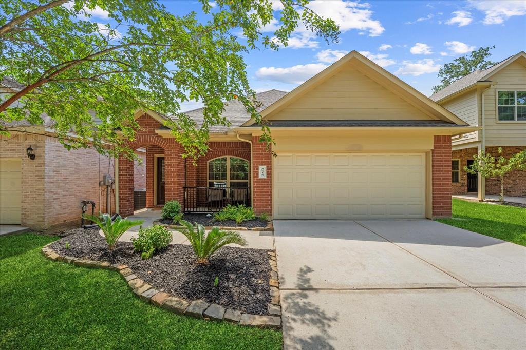 Foto principal - 3615 Spy Glass Hill Dr