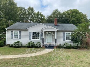 Building Photo - 118 Avondale Rd