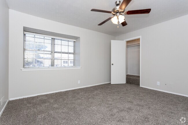 2HAB,1.5BA- 1100 ft² - Northridge Villas