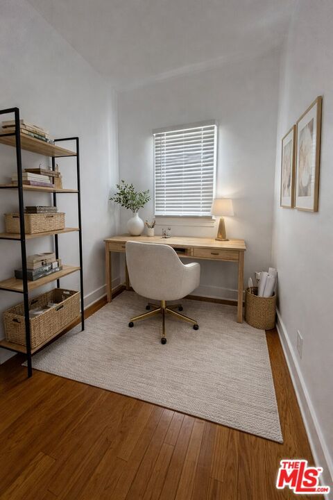 Foto del edificio - 856 S Gramercy Pl