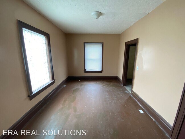 Foto del edificio - 798-804 E Whittier St