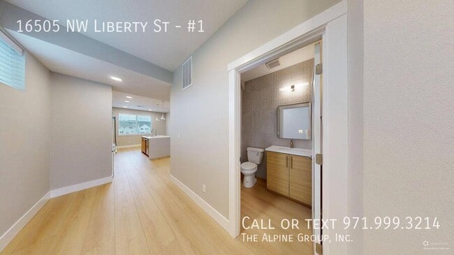 Foto del edificio - 16505 NW Liberty St