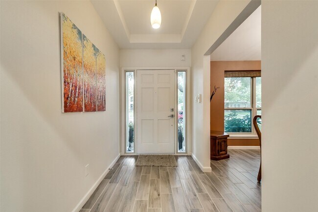 Foto del edificio - 6931 Echo Bluff Dr