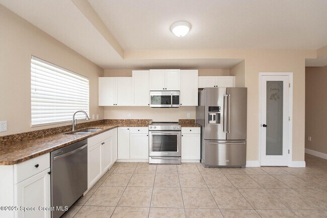 Building Photo - 4171 Brantley Cir