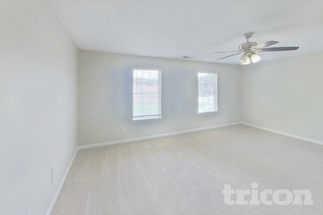 Foto del edificio - 2955 Pebble Creek Ln