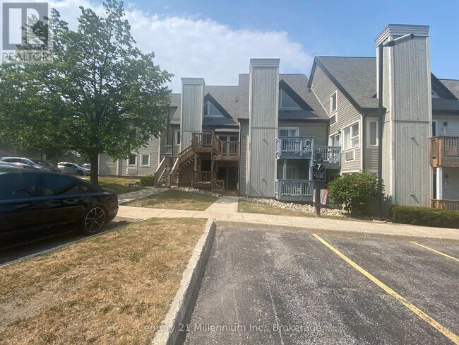 Photo du bâtiment - 707-796468 GREY 19 Rd