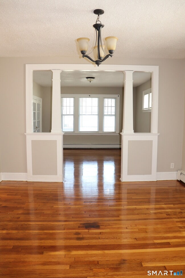 Foto del edificio - 152 Lyons St