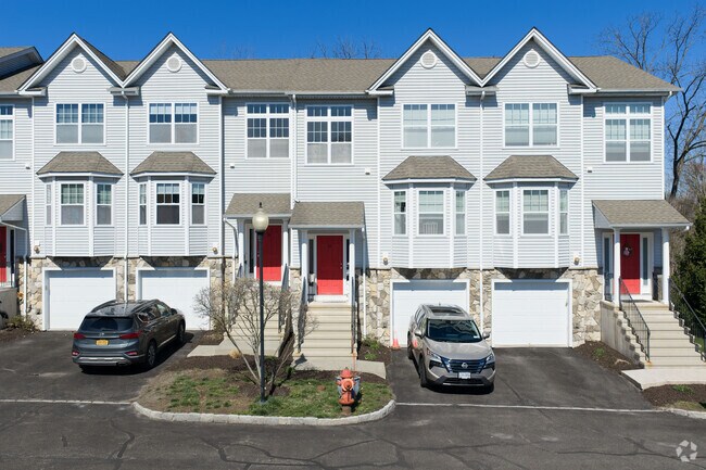 Building Photo - Nature Preserve Townhomes