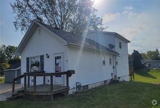 Building Photo - 1950 Metz Ave