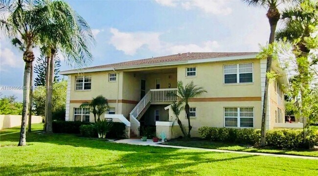 Foto del edificio - 1566 SE Royal Green Cir