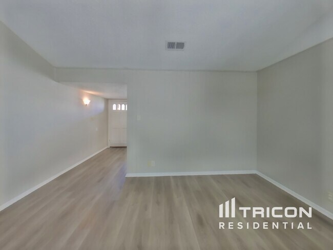 Foto del edificio - 11814 Gravetree St