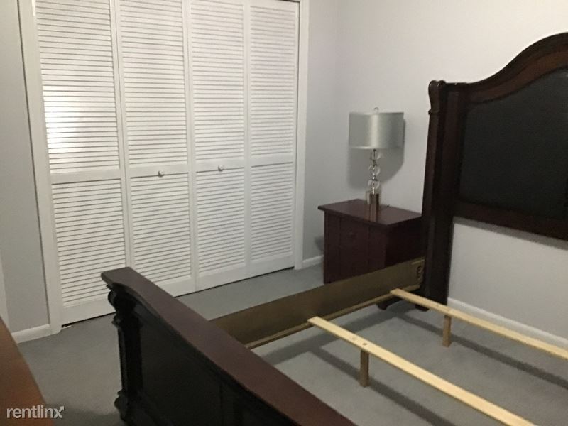 Building Photo - 3 br, 2 bath House - 10142 Briar Cir