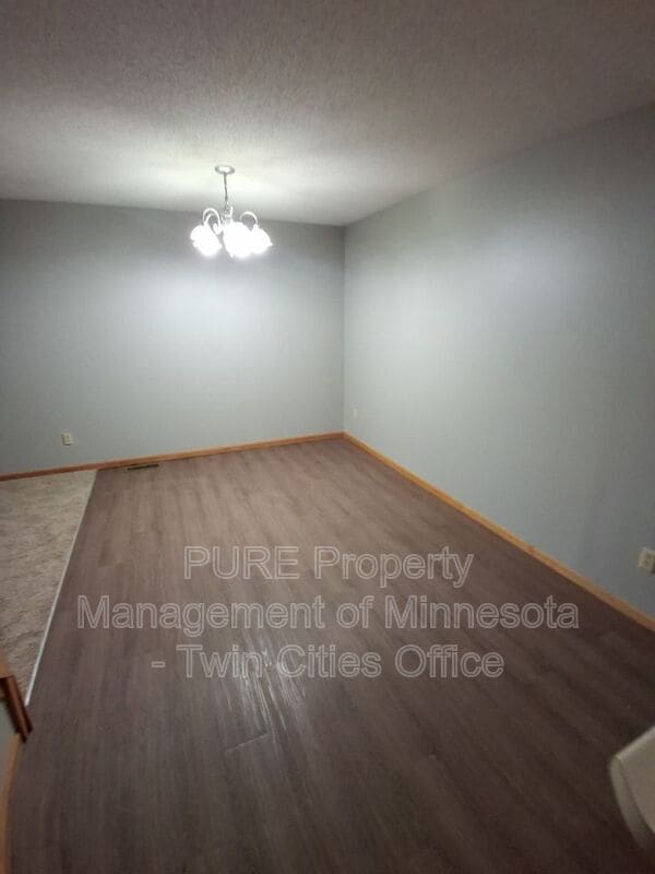 Foto del edificio - 12708 43rd St NE