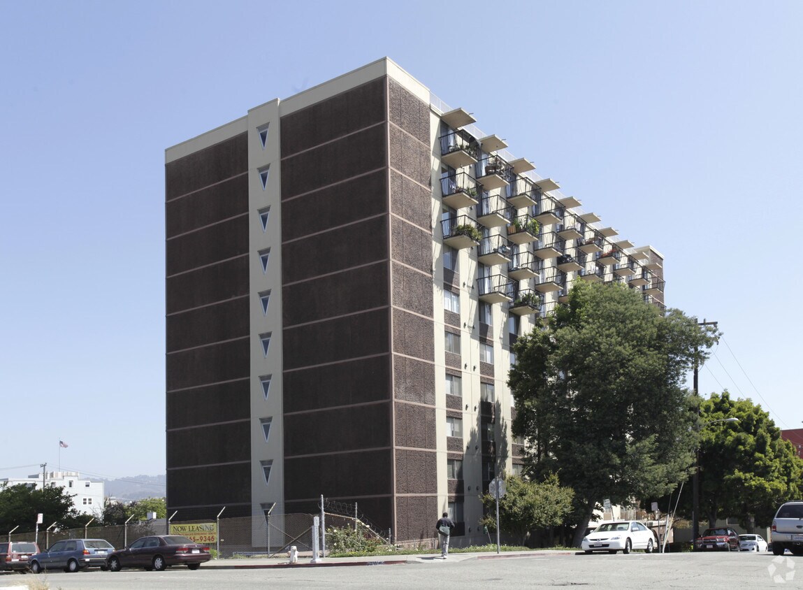 Northgate Terrace Apartments in Oakland, CA