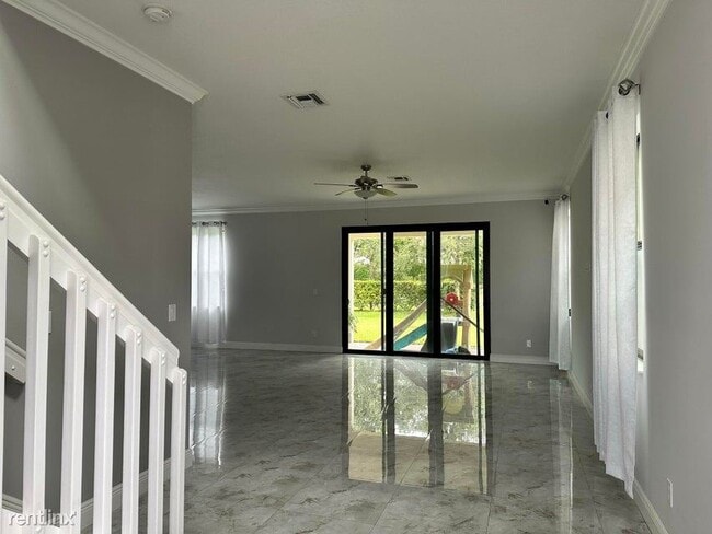 Building Photo - 3 br, 2.5 bath House - 6239 Oceanaire Way