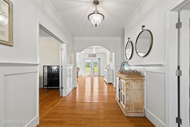 Building Photo - 112 Cherry Grove Dr