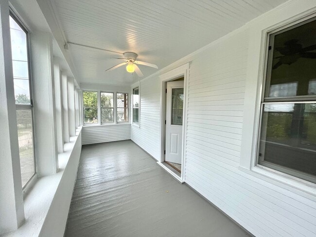 Photo - South Omaha Bungalow House