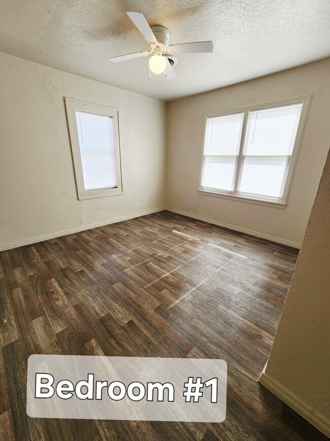 Foto del edificio - 1607 NW Smith Ave