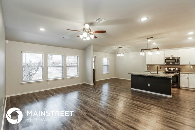Building Photo - 131 Valiant Ridge Trail
