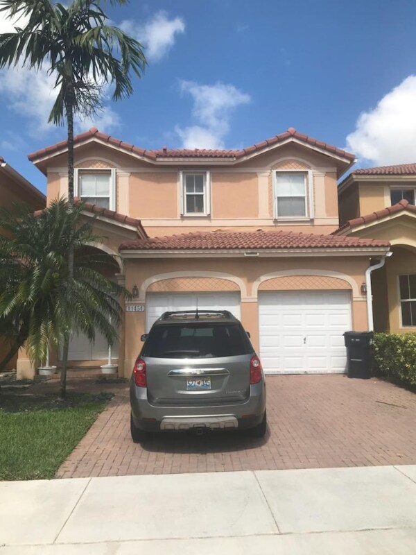 11454 SW 137th Passage, Miami, FL 33186 Townhome Rentals in Miami FL