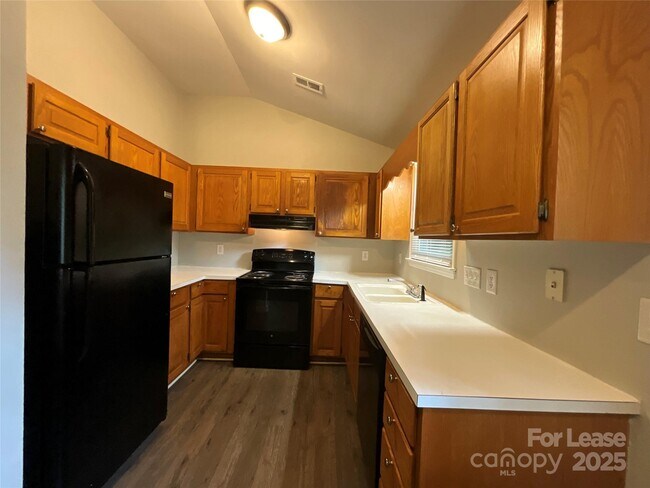 Foto del edificio - 10619 Wood Meadow Dr