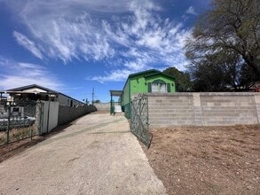 Building Photo - 8508 Superior Dr