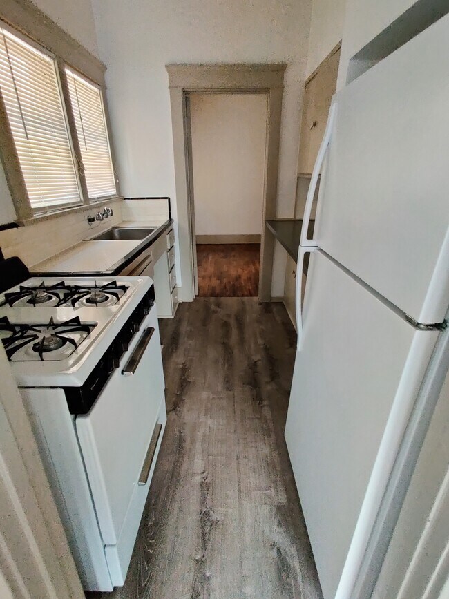 Foto del edificio - 223 Lime Ave