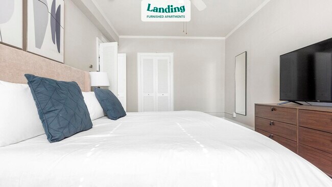 Foto del edificio - 275 Union Blvd