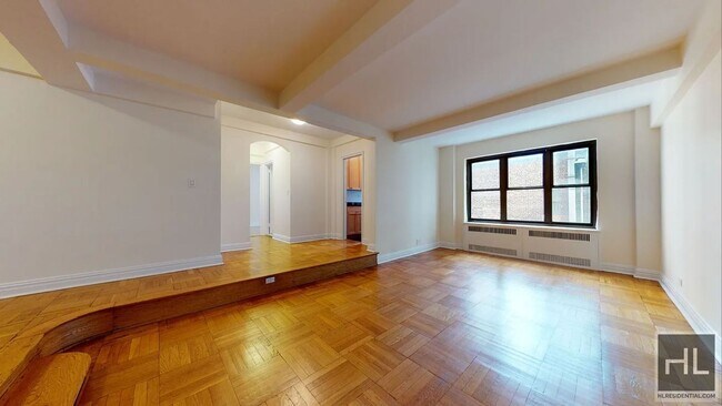 Building Photo - EAST 56 STREET