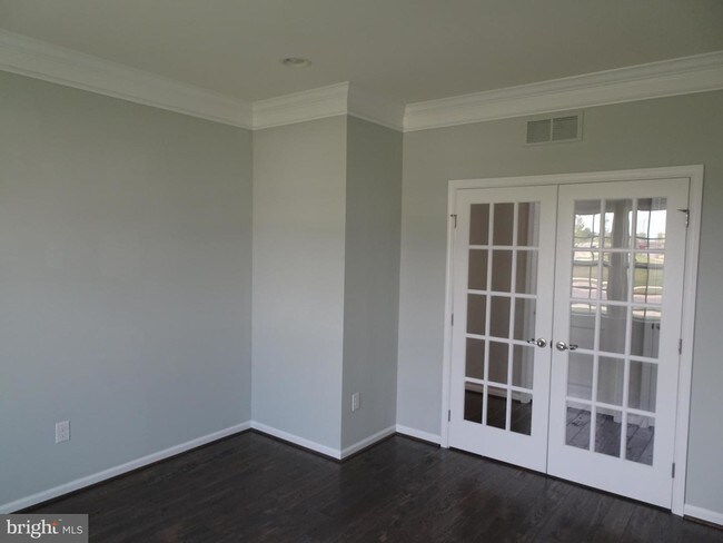 Building Photo - 126 Tywyn Dr