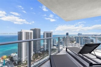 Building Photo - 4010 S Ocean Dr