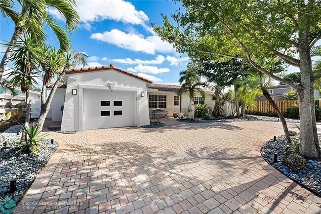 Foto del edificio - 530 SW 11th Ave