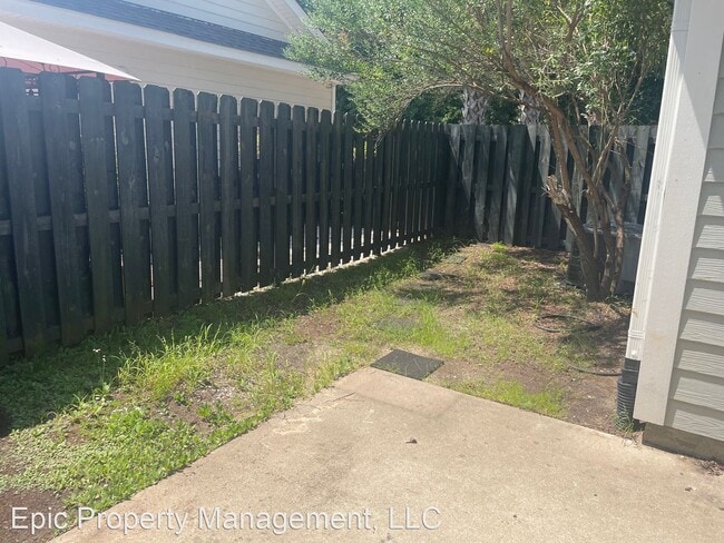 Building Photo - 4 br, 3.5 bath House - 3049 Park West Blvd