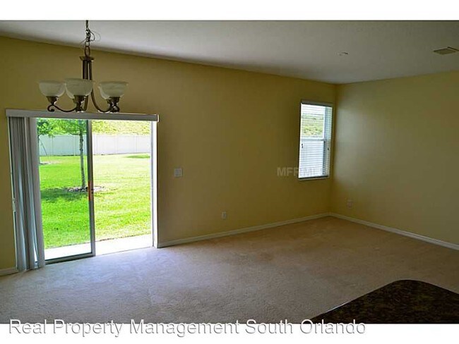 Building Photo - 10903 Savannah Landing Cir