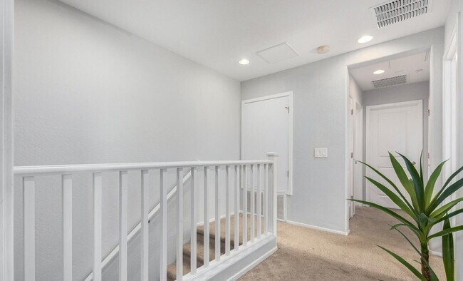Foto del edificio - 1250 Abbey Ln