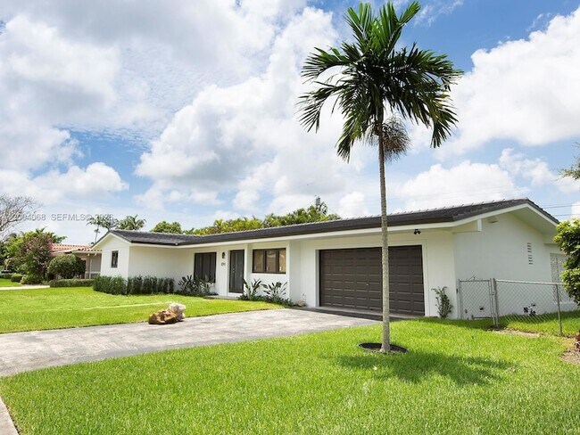 Foto del edificio - 8790 SW 85th St