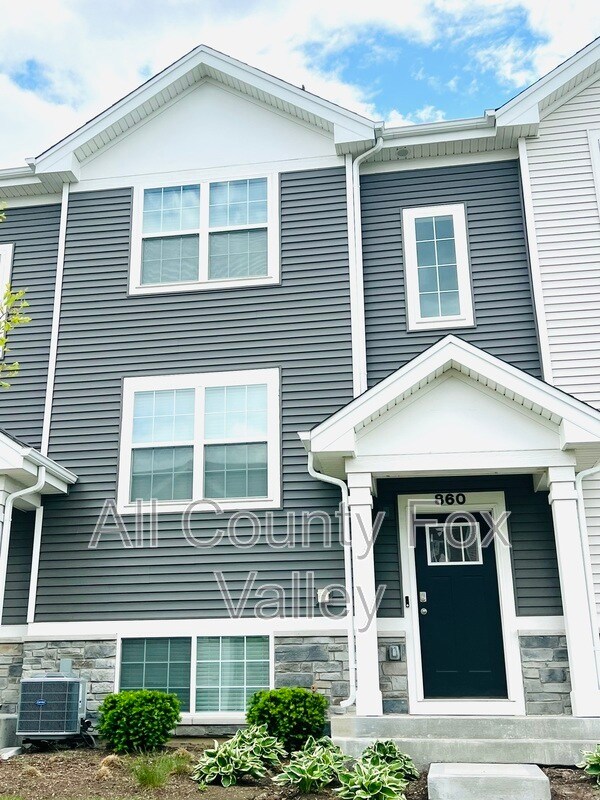 Primary Photo - 860 Briar Gln Ct