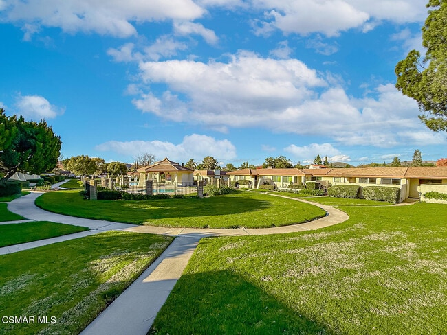 Building Photo - 4150 Lake Harbor Ln