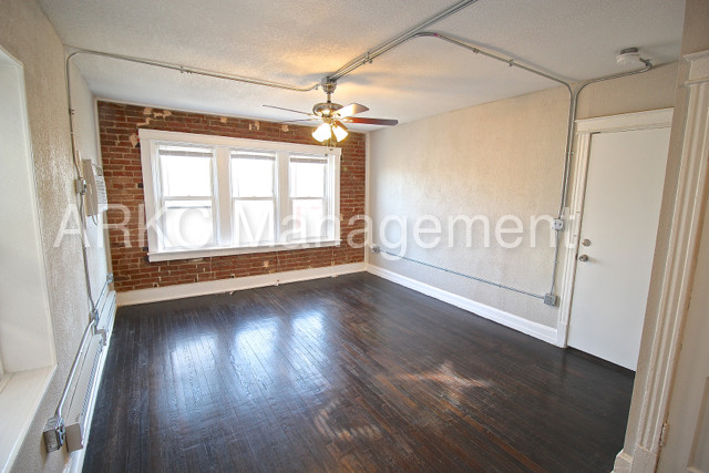 Building Photo - Renovated Apartment | Studios on Broadway