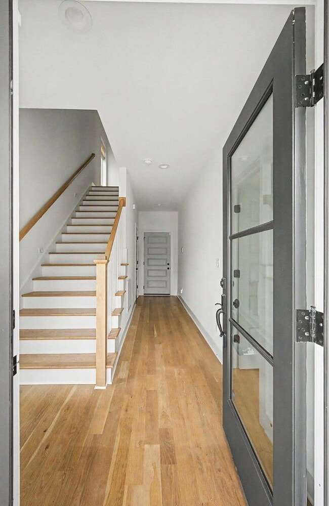 Photo - Stunning 3BR/3.5BA contemporary condo in the heart of Wedgewood-Houston!
