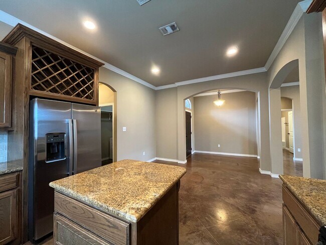 Building Photo - 3 Bedroom Home available for rent.   Refrigerator, washer and dryer included.